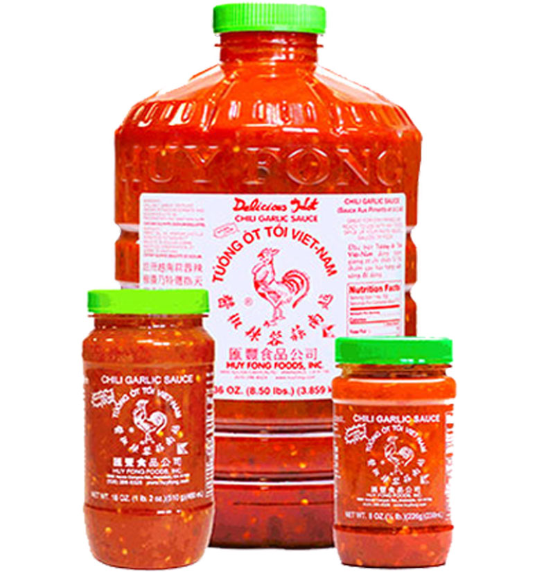 Huy Fong Chili Garlic Sauce - 18 Oz (510g) - 3 Bottles - Best By Nov 2025